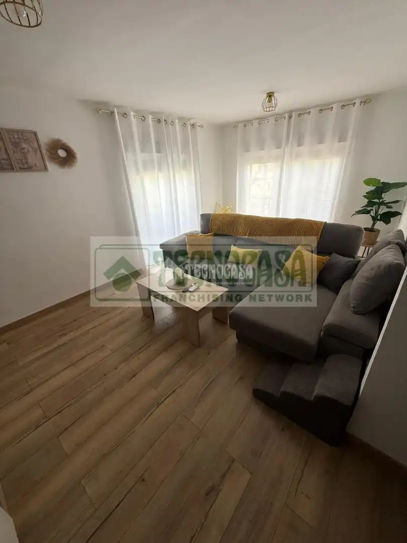 Sala de estar de Piso en venta en Ronda con Calefacción y Balcón