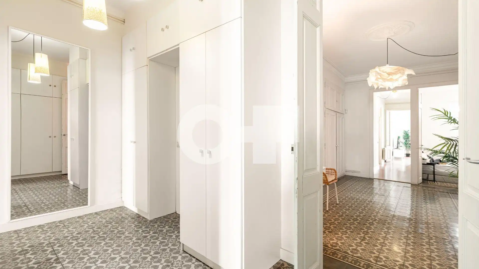 Piso con terraza en venta en Carrer Carrer Villarroel, imagen 13