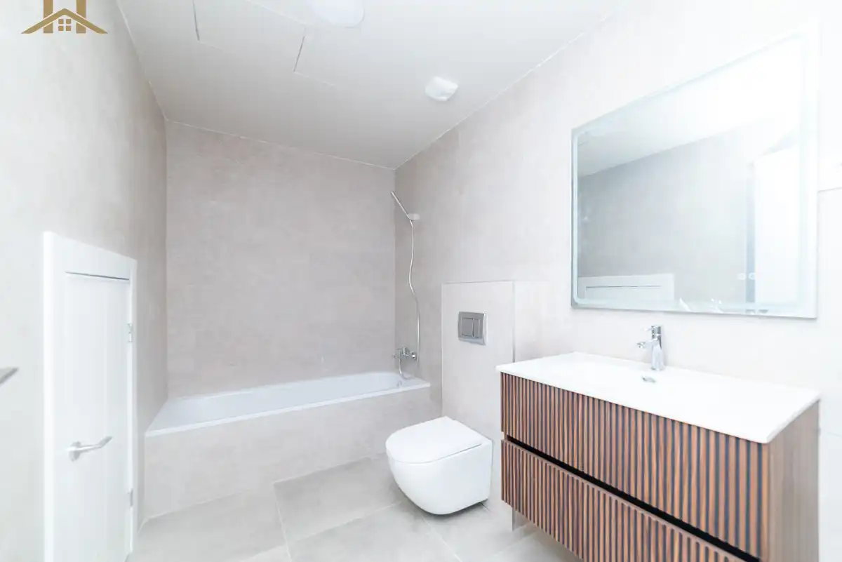 Bathroom of Houses for sale in Miraflores de la Sierra  with Heating, Private garden and Storage room