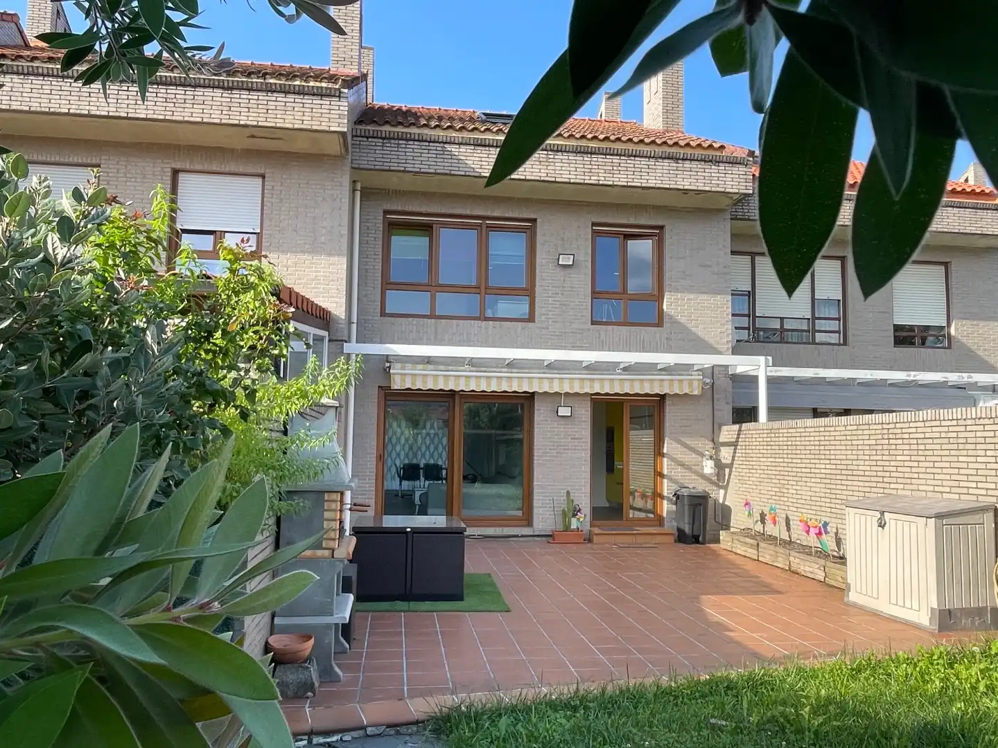 Exterior view of Detached homes for sale in Tanos
