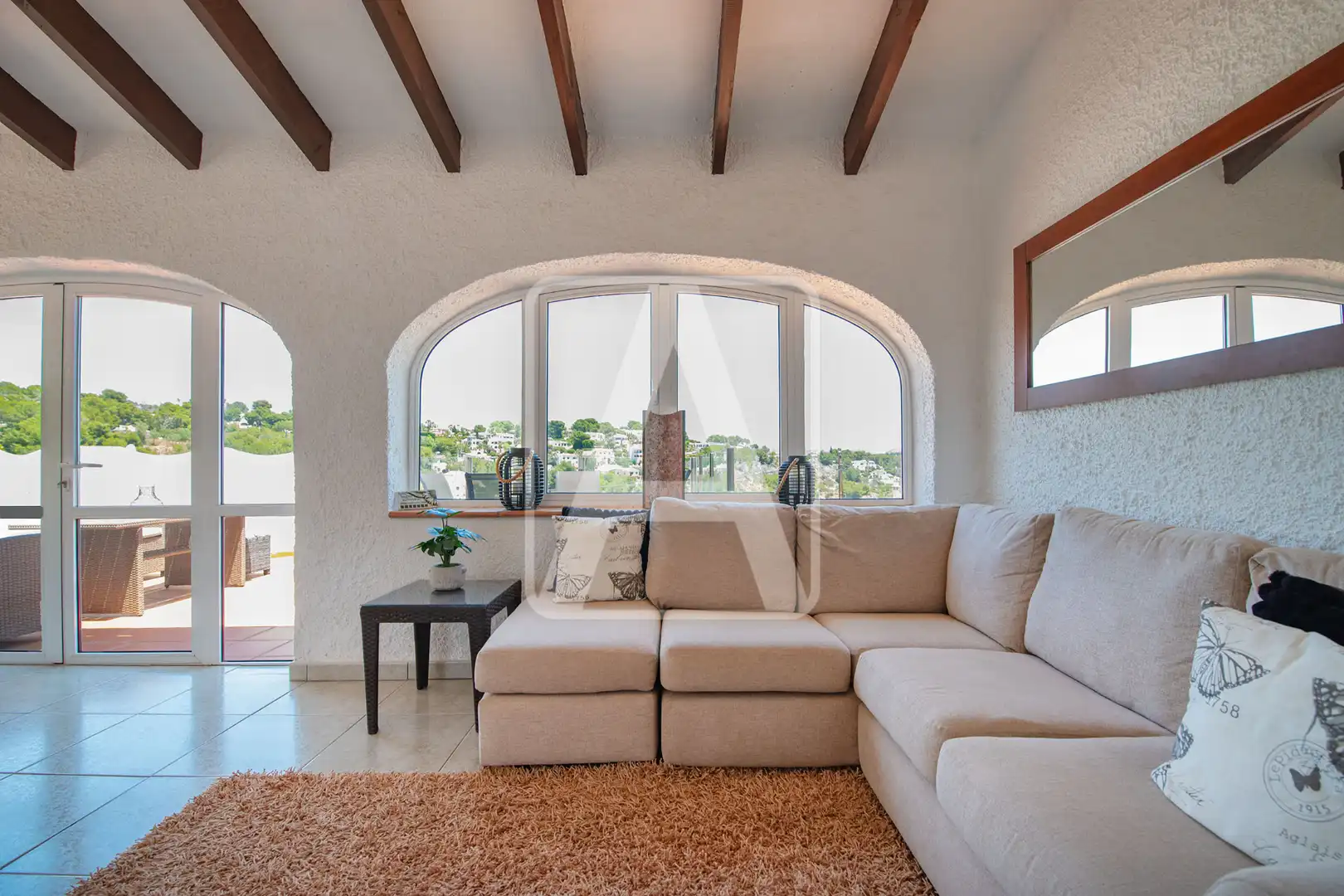 Sala d'estar de Casa o xalet en venda en Benissa amb Aire condicionat, Jardí privat i Terrassa