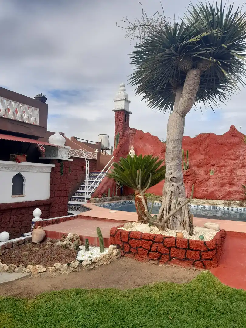 Jardín de Casa o chalet en venta en Brenes con Aire acondicionado, Jardín privado y Piscina
