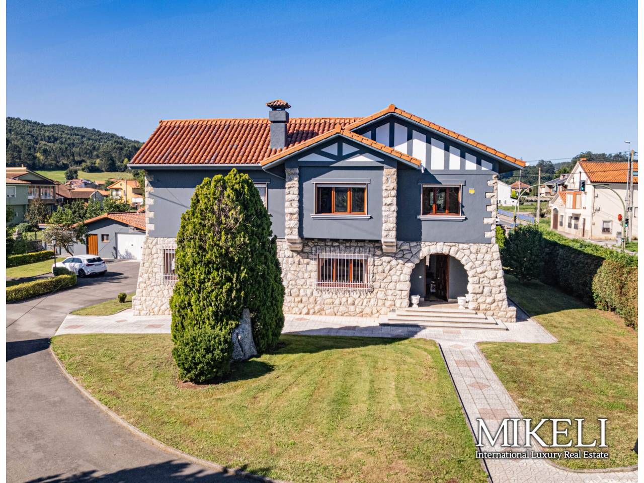 Vista exterior de Casa o chalet en venta en Camargo con Calefacción, Jardín privado y Parquet