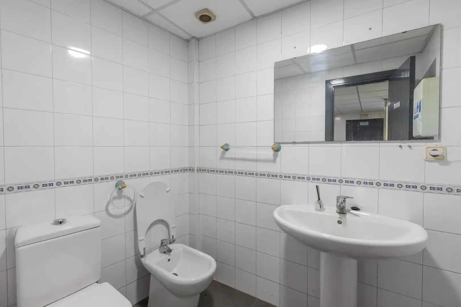 Industrial building with lift for sale in Carretera Pinos Puente 23, imagen 25