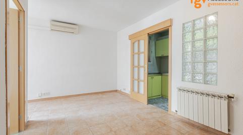 Foto 3 de Piso en venta en Porta,  Barcelona Capital