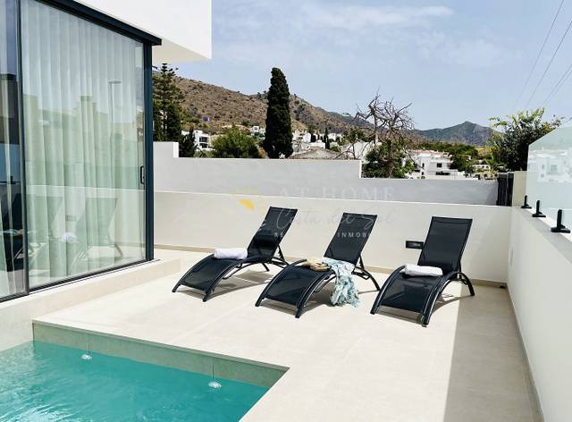 Casa-chalet en Alquiler en Centro