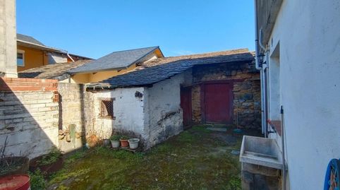 Photo 4 of Single-family semi-detached for sale in Carracedelo, León