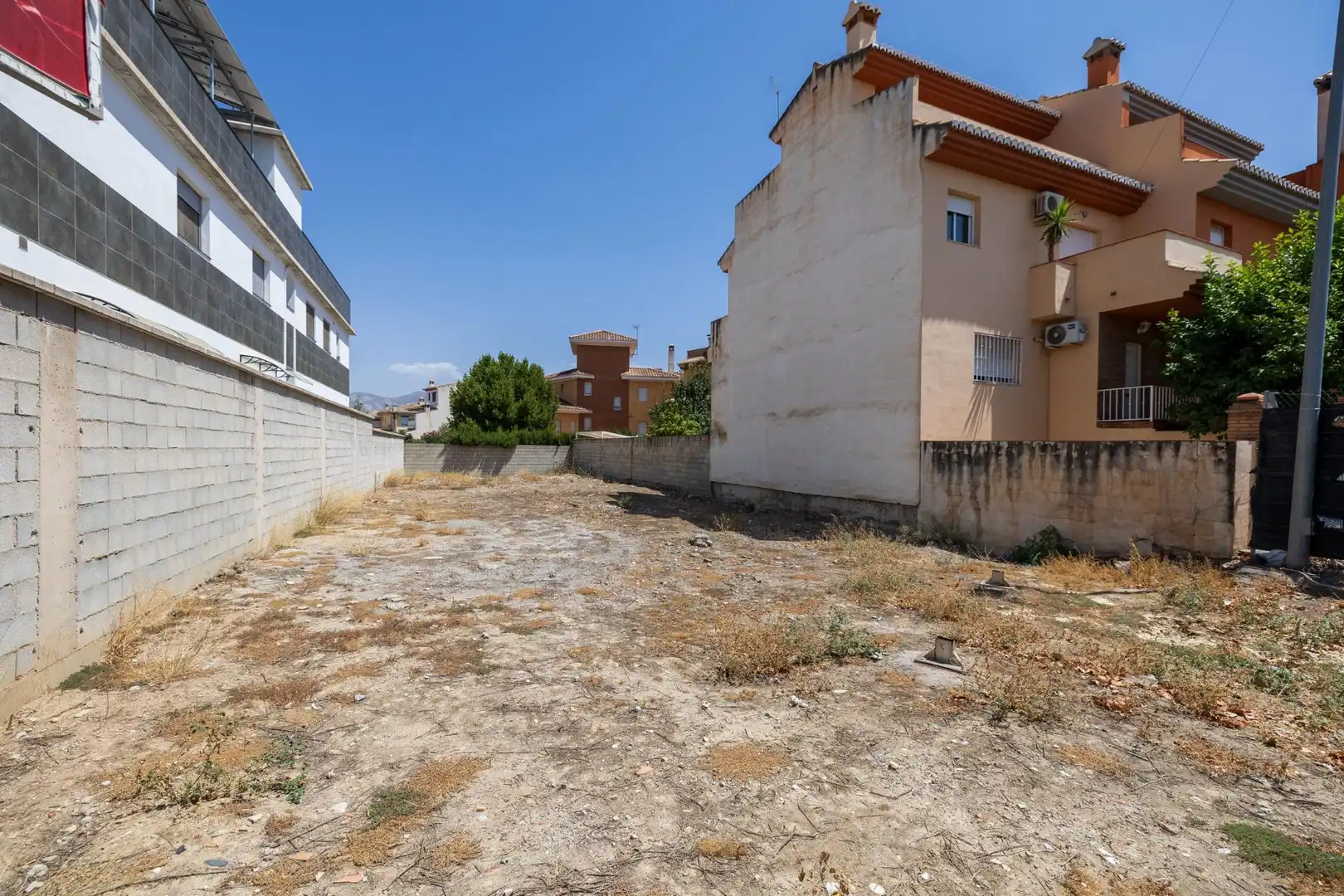 Wohnbaugrundstück zum Verkauf in Calle Granada 50, imagen 2