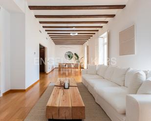 Sala d'estar de Apartament en venda en  Valencia Capital amb Aire condicionat, Calefacció i Balcó