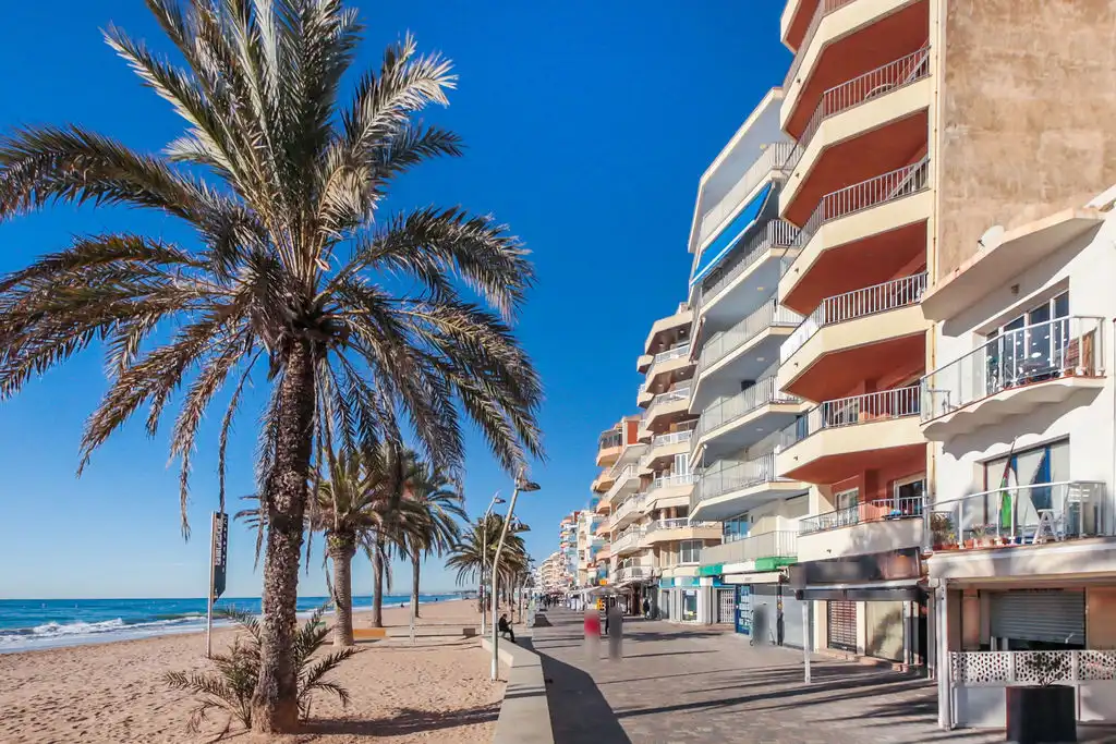 Vista exterior de Piso en venta en Calafell