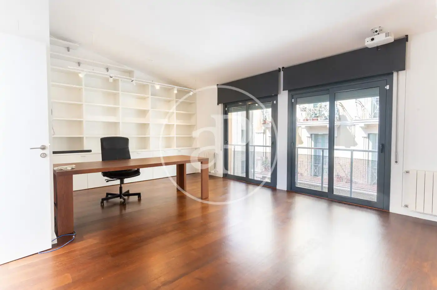 Detached homes for rent in Barcelona  with Air Conditioner, Heating and Private garden