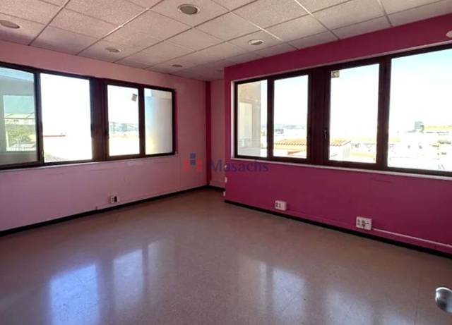 Oficina en Alquiler en El Pedró