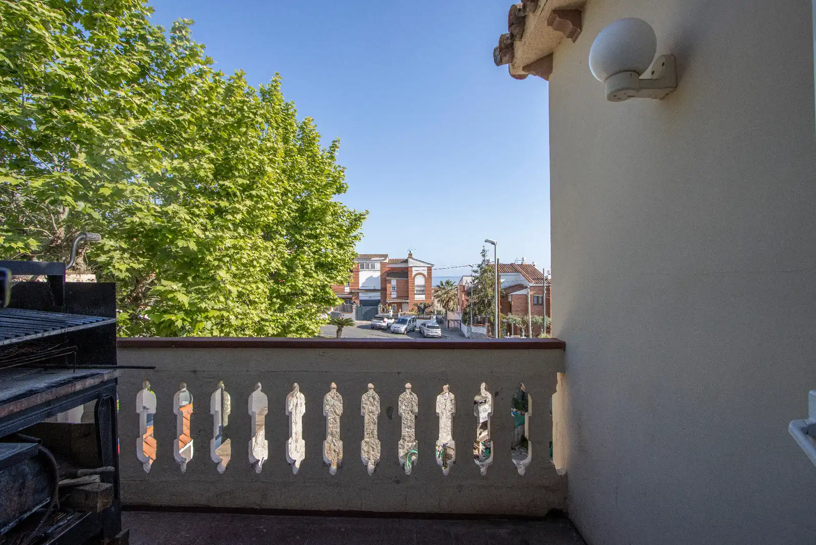 Balcony of Houses for sale in El Masnou  with Air Conditioner, Heating and Private garden