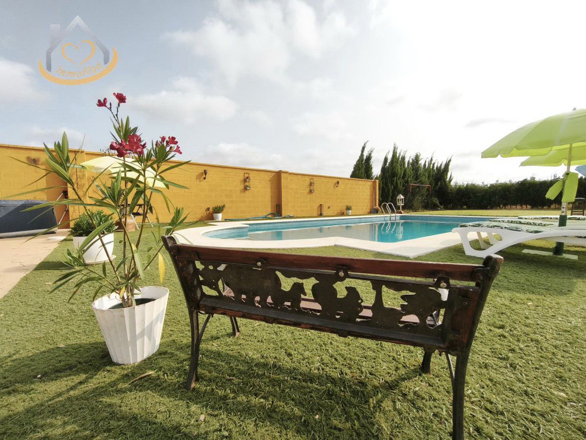 Swimming pool of Land for sale in Aljaraque