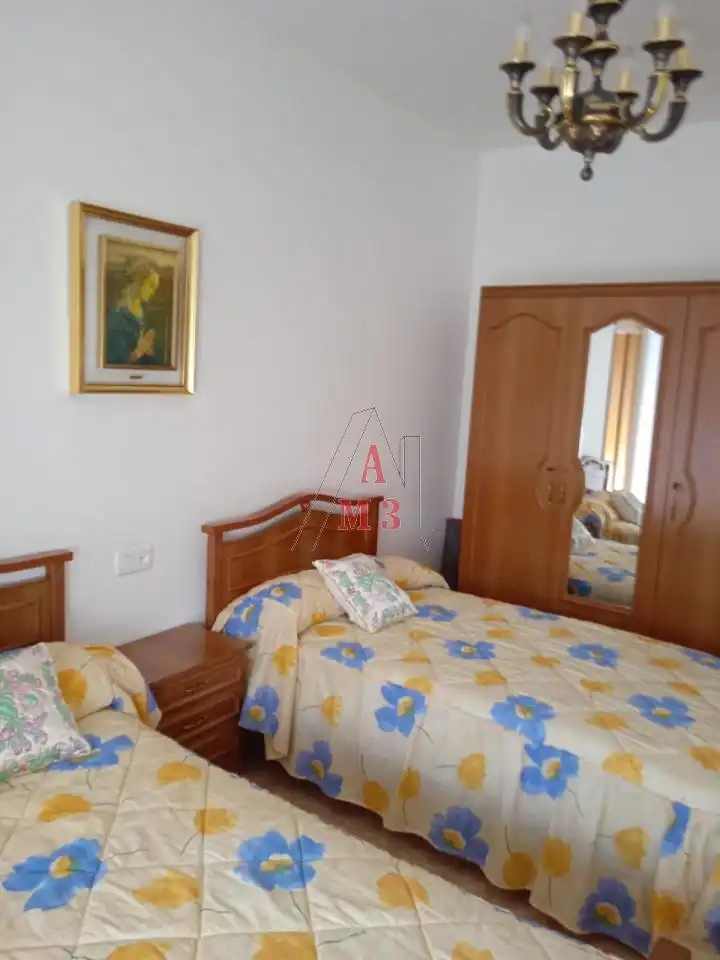 Dormitori de Casa o xalet en venda en Luyego amb Calefacció, Jardí privat i Terrassa