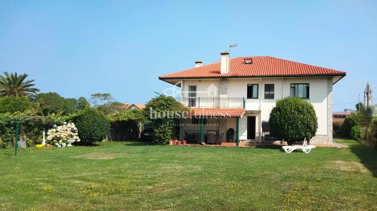 Garden of Houses for sale in Ferrol  with Heating, Private garden and Terrace