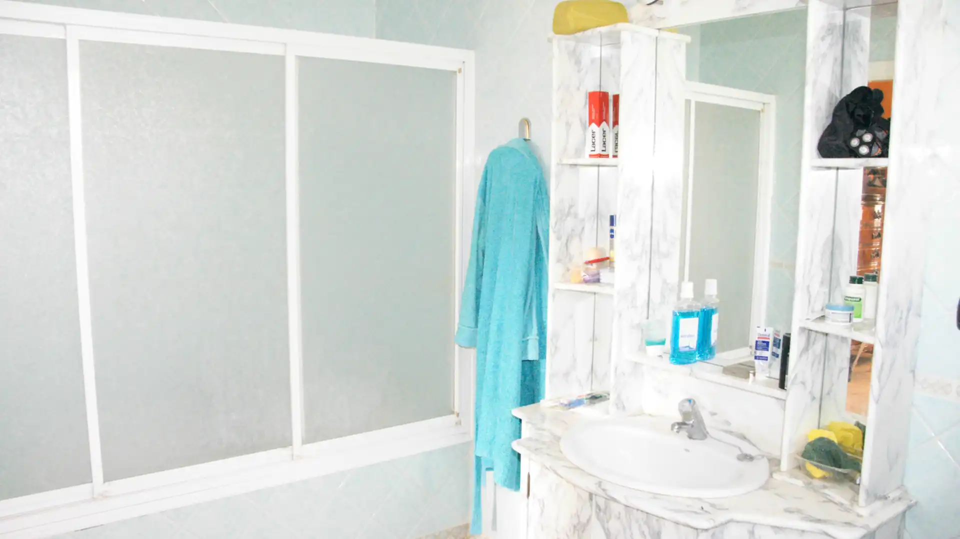 Baño de Casa o chalet en venta en Espartinas con Aire acondicionado, Jardín privado y Terraza