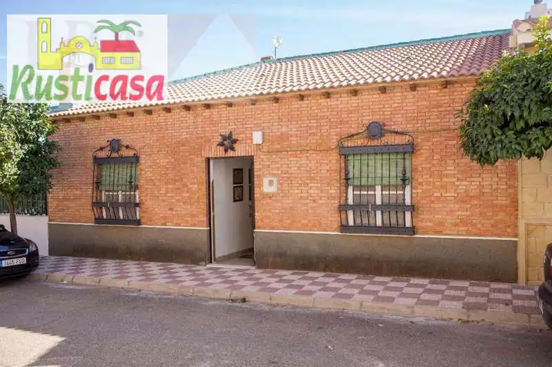 Houses for rent in Zocueca, Bailén