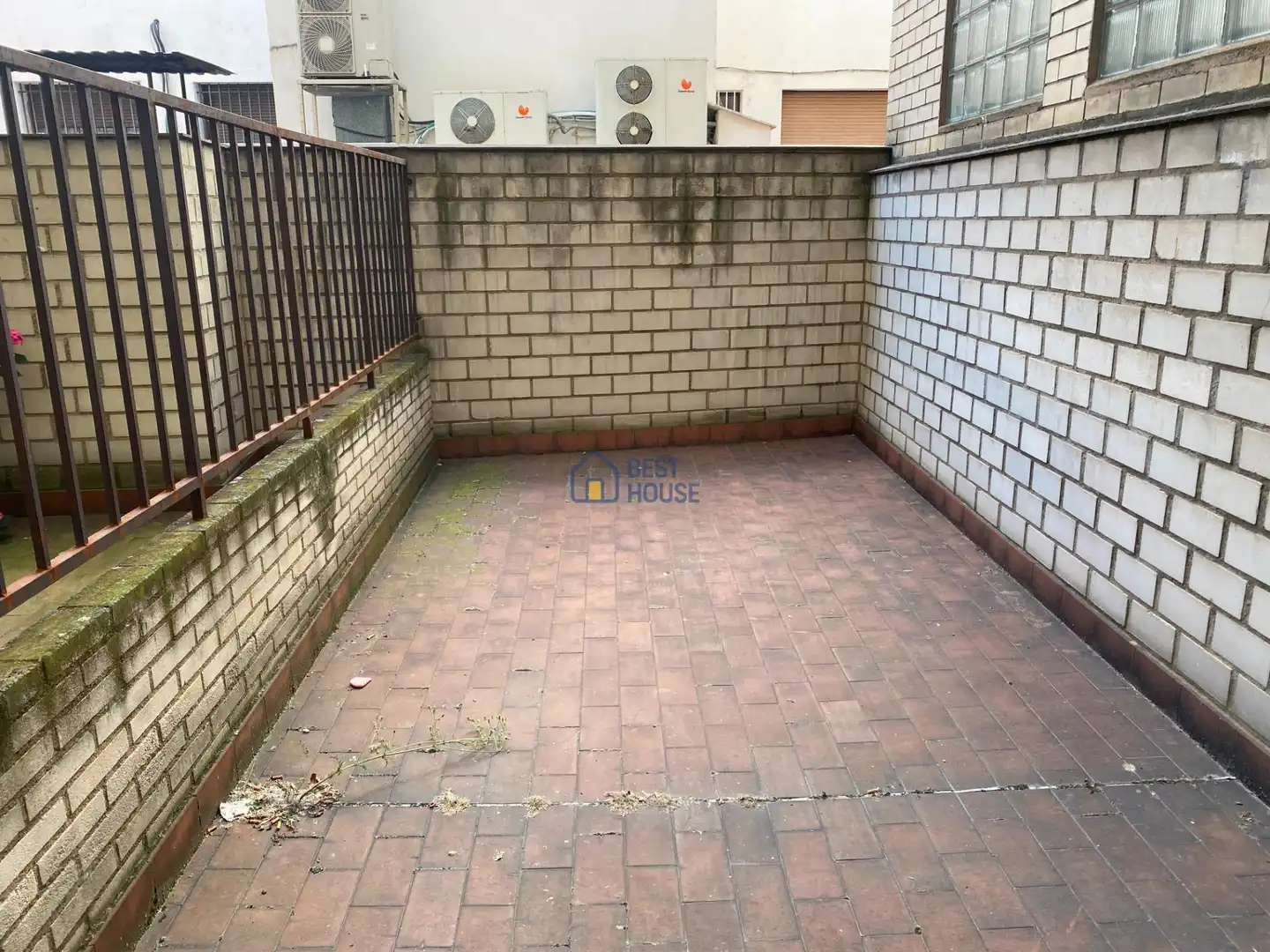 Terraza de Piso en venta en León Capital  con Calefacción y Terraza