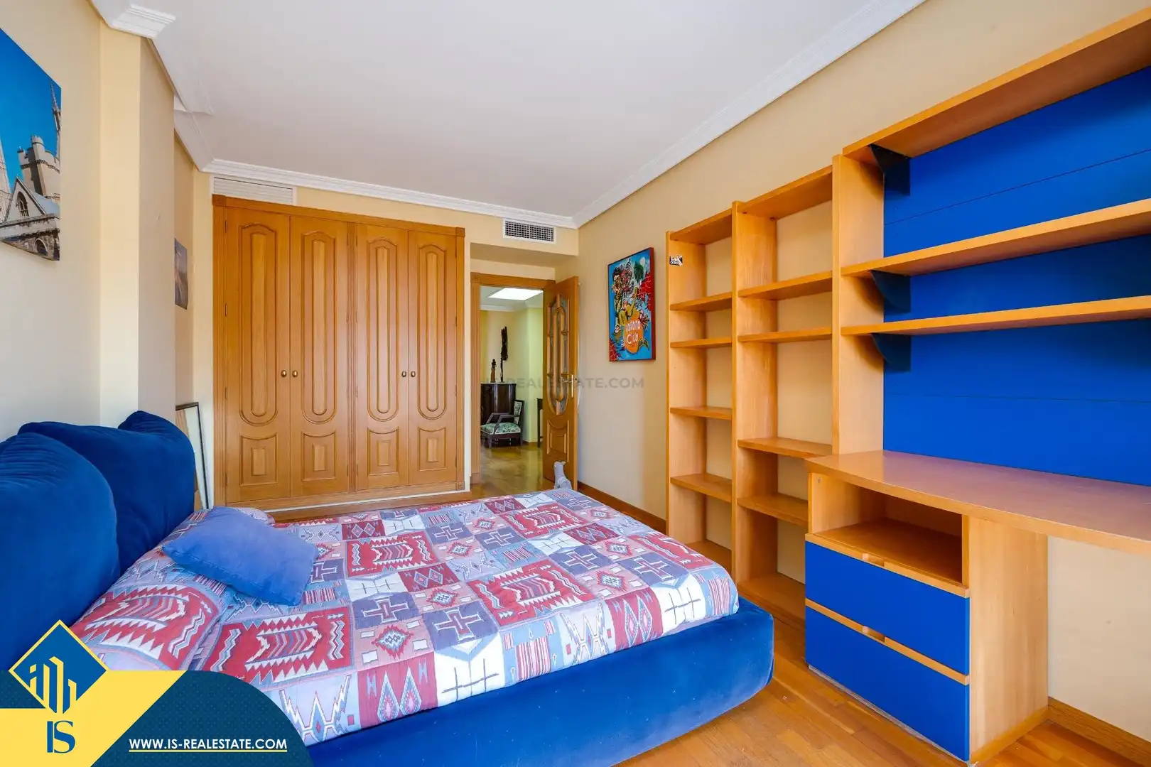 Habitación de Ático de alquiler en Torrevieja con Terraza, Trastero y Amueblado