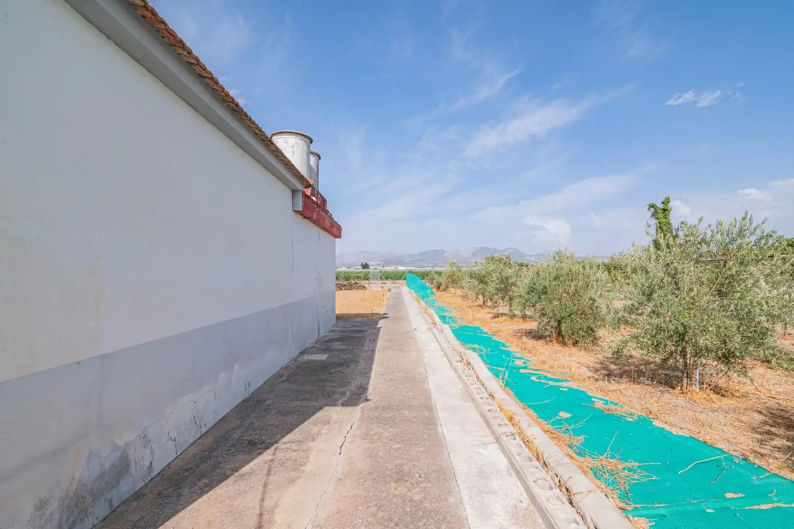 Vista exterior de Finca rústica en venda en Granada amb Moblat