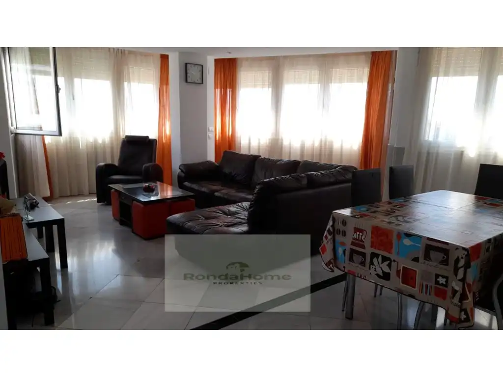 Wohnung zur Miete in Calle Nogalera, El Bajondillo