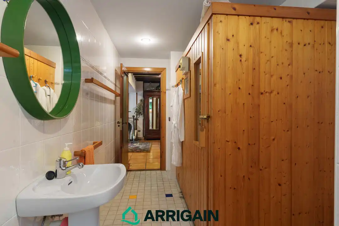 Baño de Casa o chalet en venta en Irun  con Calefacción, Jardín privado y Terraza