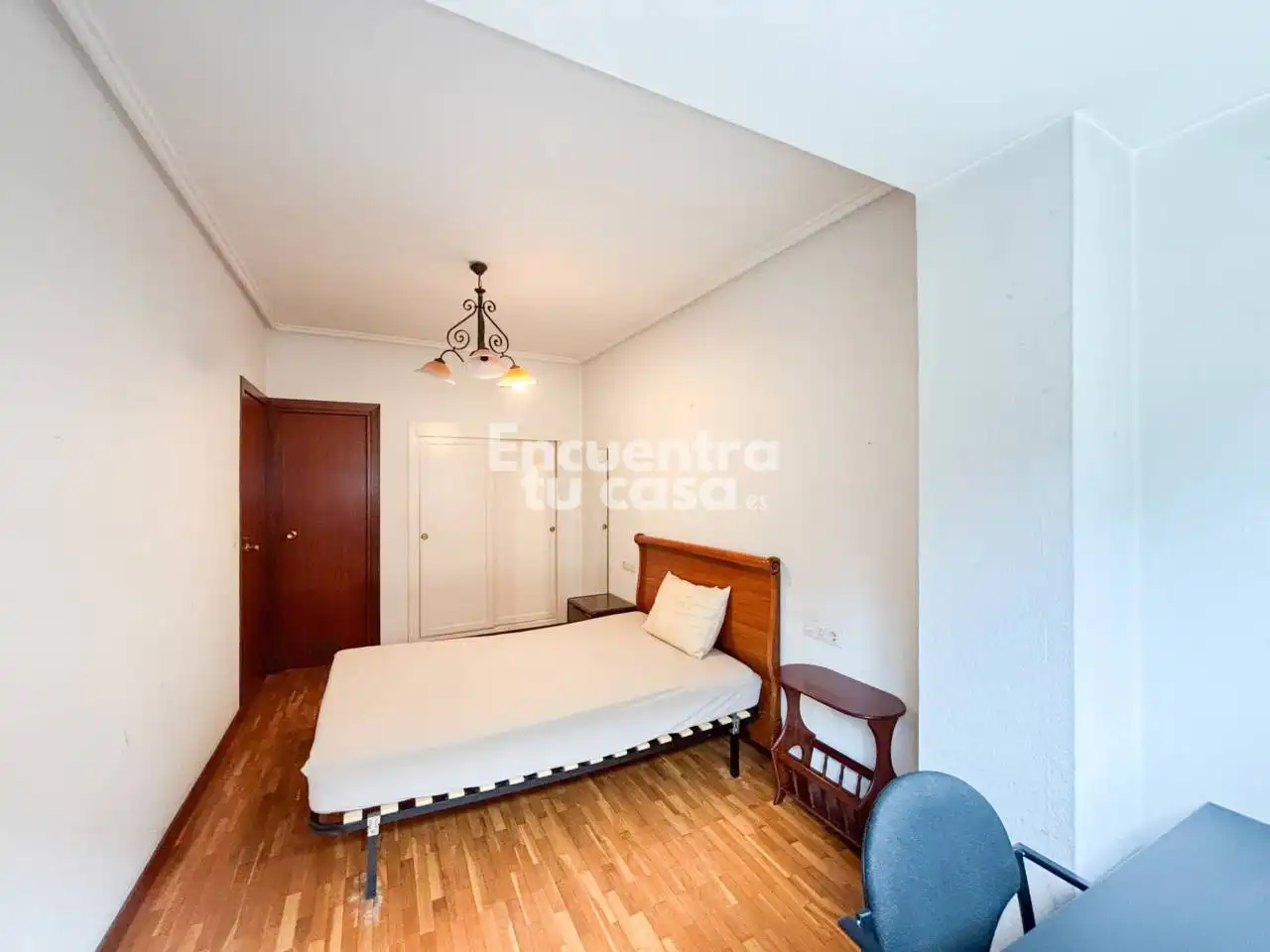 Habitación de Piso de alquiler en Donostia - San Sebastián  con Calefacción, Parquet y Amueblado