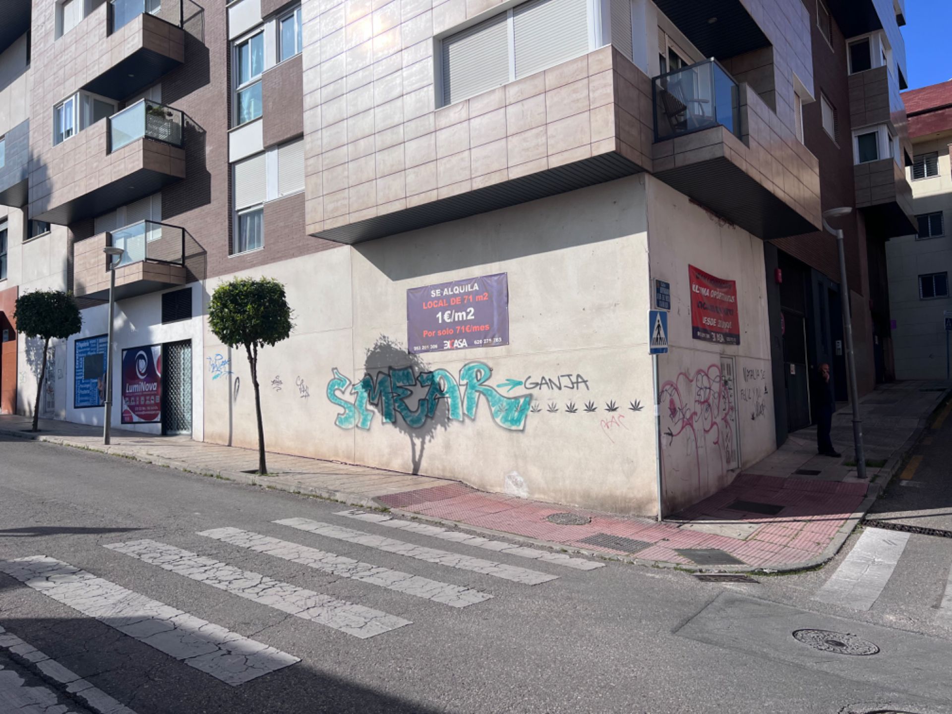 Exterior view of Premises for sale in  Jaén Capital