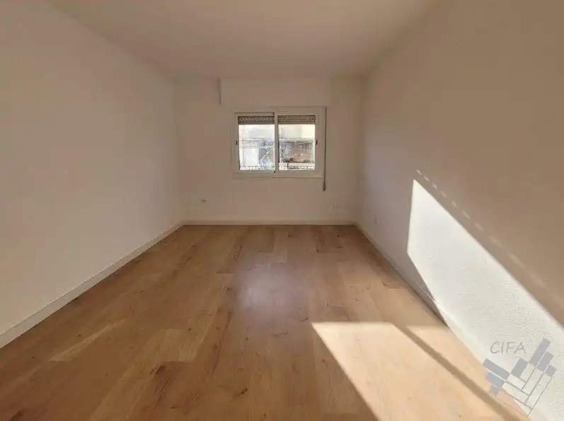 Habitación de Piso en venta en Alcanar con Balcón