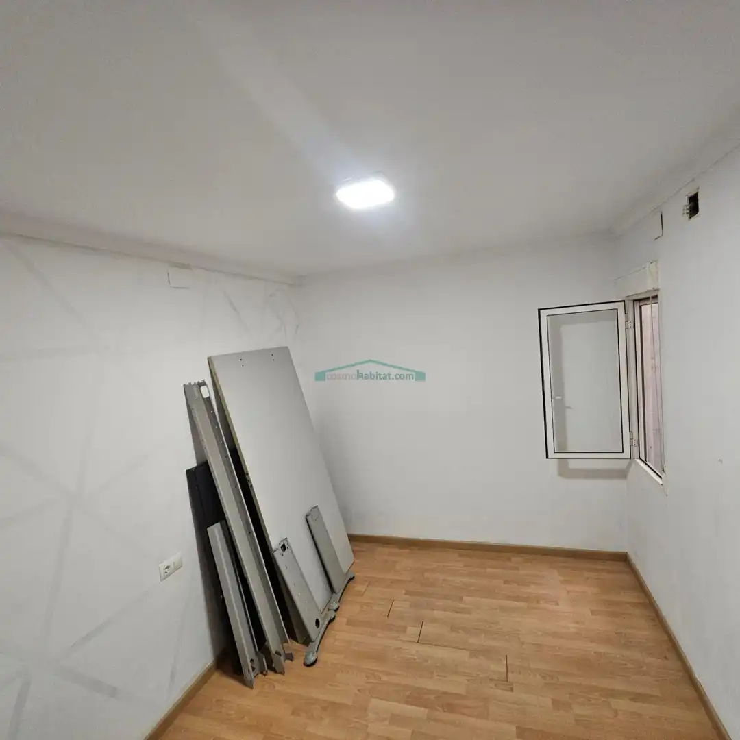 Wohnung zum Verkauf in Bétera mit Klimaanlage, Terrasse und Balkon