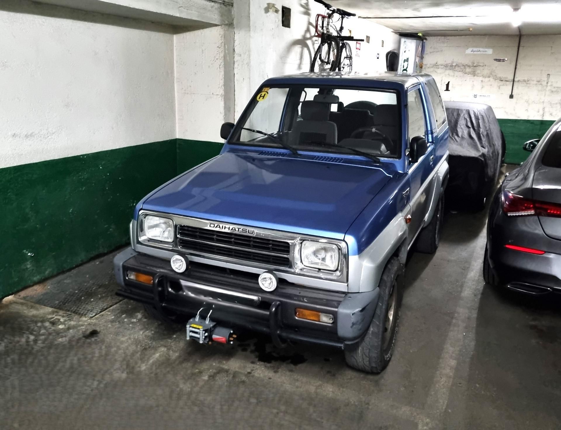 Vista exterior de Garaje en venta en  Madrid Capital