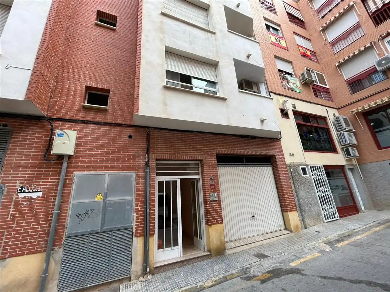Vista exterior de Piso en venta en Abarán con Balcón