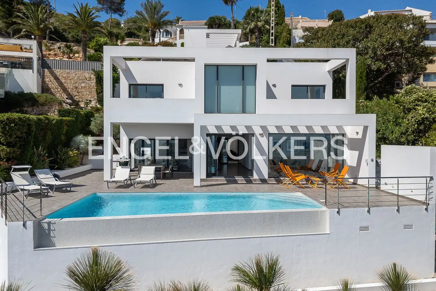 Vista exterior de Casa o xalet en venda en Jávea / Xàbia amb Aire condicionat, Calefacció i Jardí privat