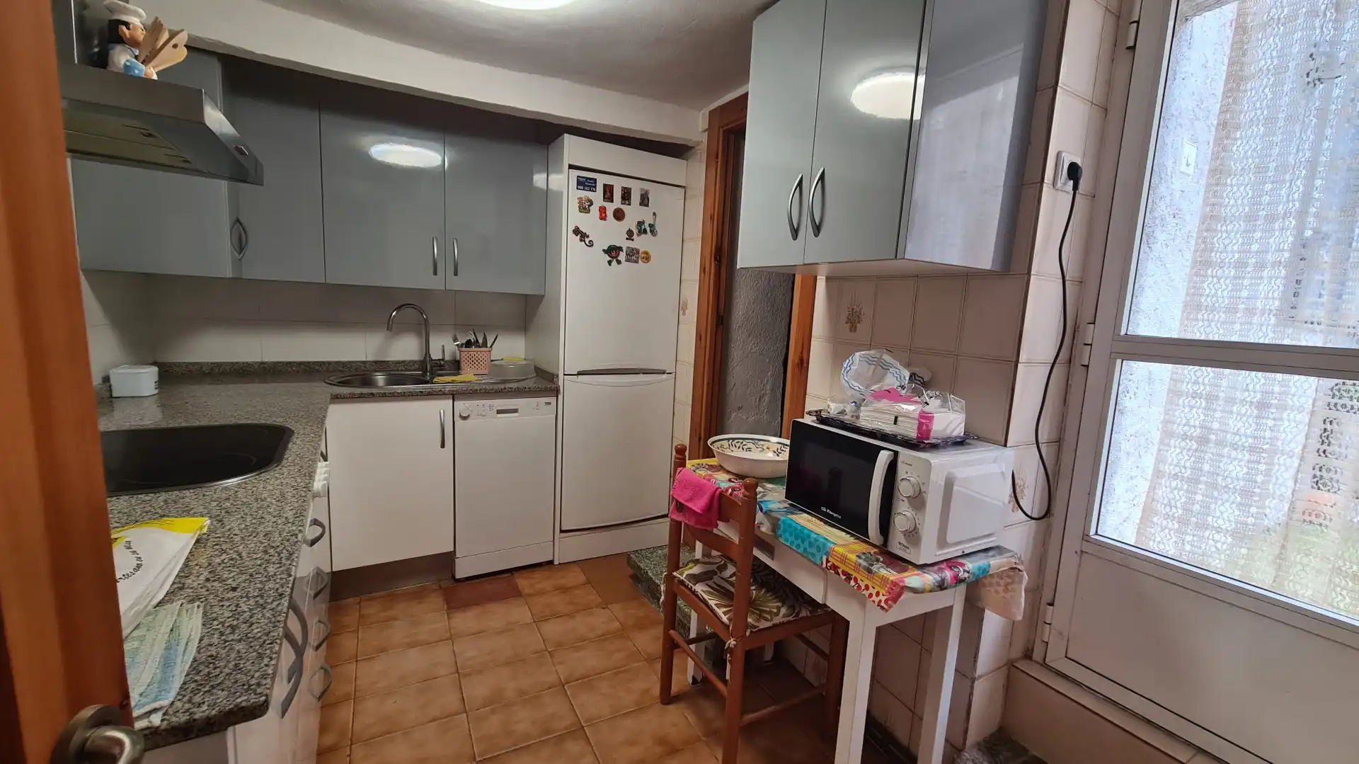Cuina de Casa o xalet en venda en Zamora Capital  amb Calefacció, Terrassa i Moblat
