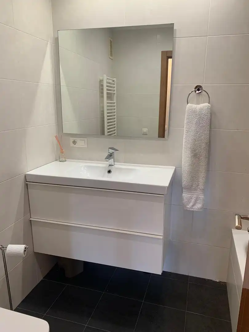 Wohnung zur Miete in Paseo de los Robles, Garrido Norte