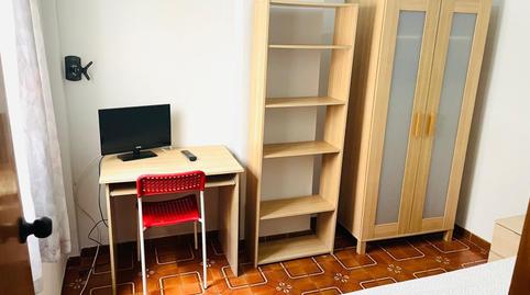 Photo 4 of Flat to share in Calle Jorge de Montemayor, Cruz Roja, Sevilla