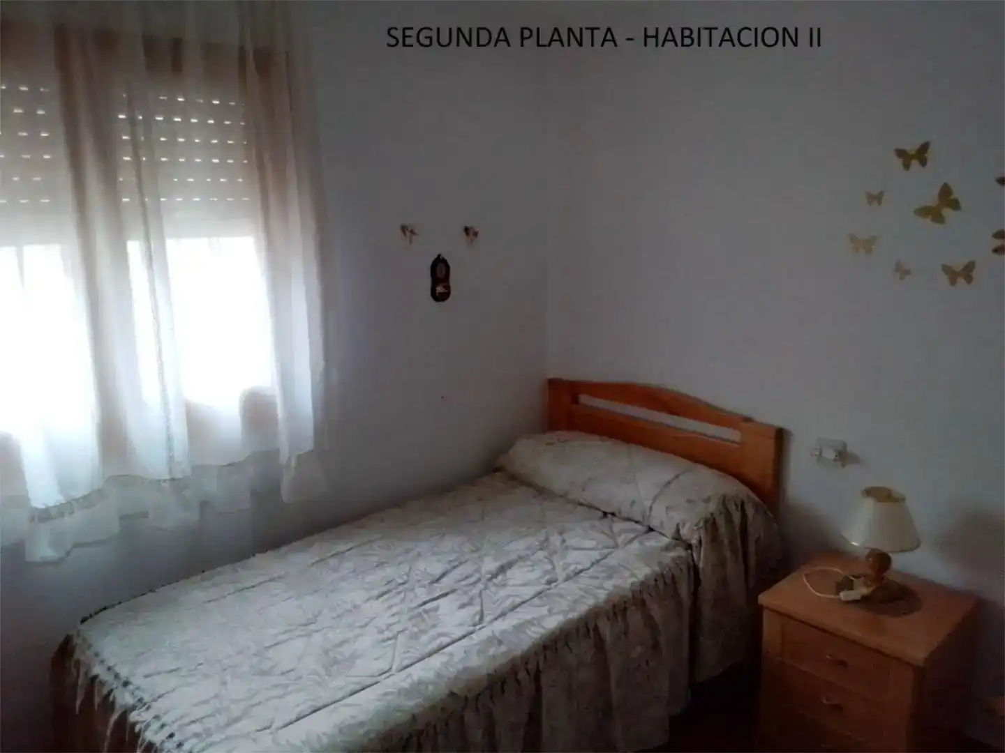 Dormitori de Casa adosada en venda en Carenas amb Aire condicionat, Moblat i Balcó