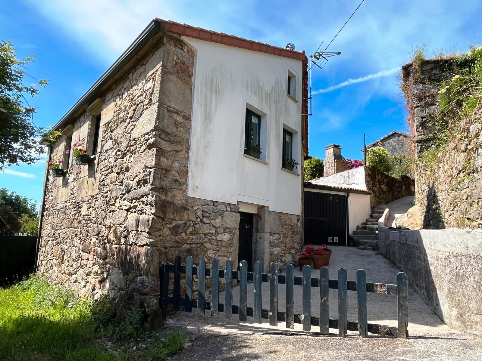 Vista exterior de Casa o chalet en venta en Porto do Son con Jardín privado, Terraza y Amueblado