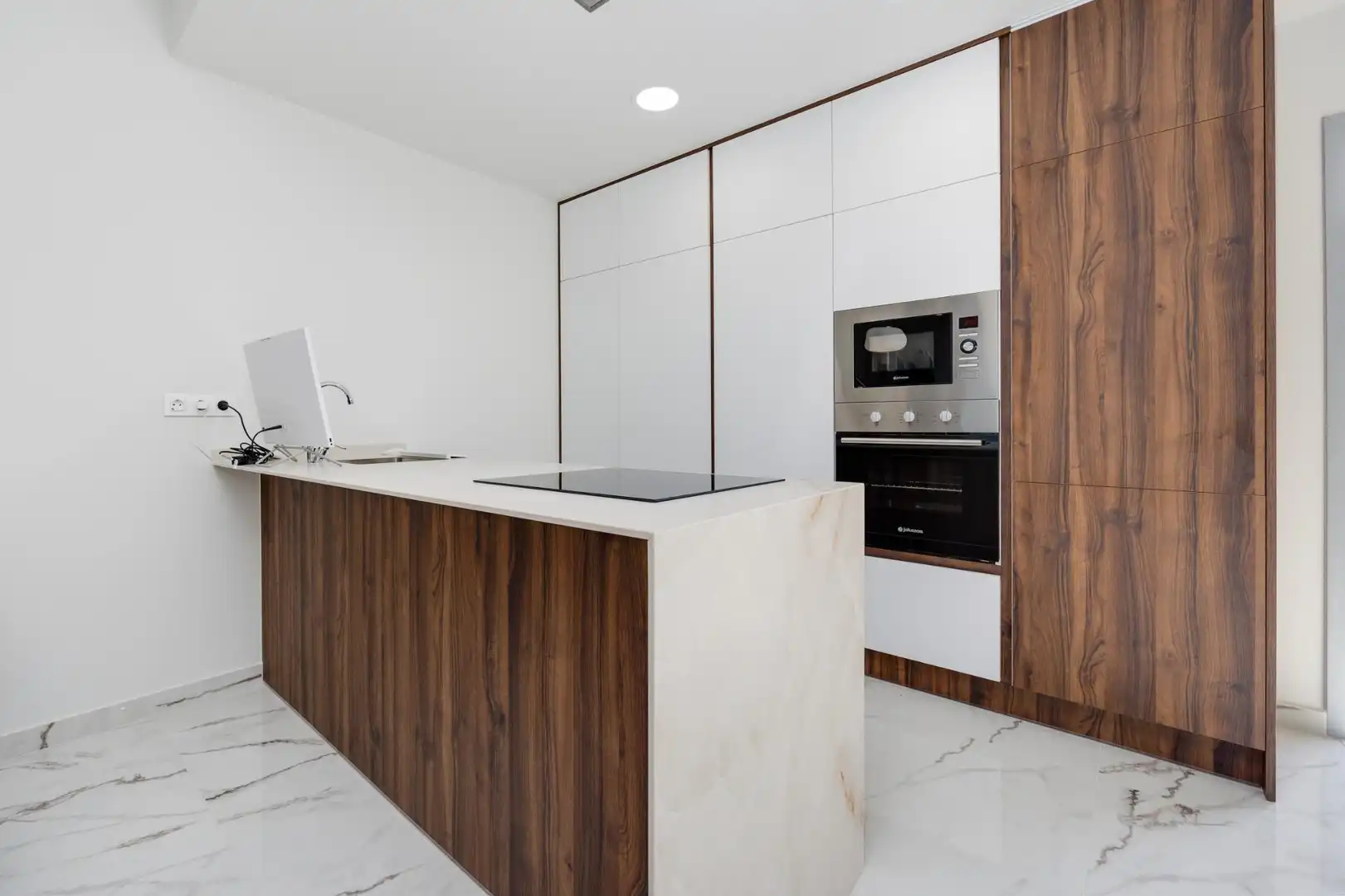 Cocina de Ático en venta en San Miguel de Salinas con Piscina comunitaria