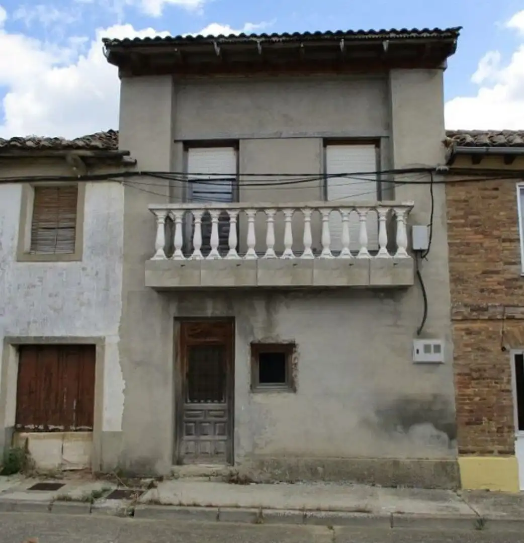 Vista exterior de Casa o xalet en venda en Valde-Ucieza