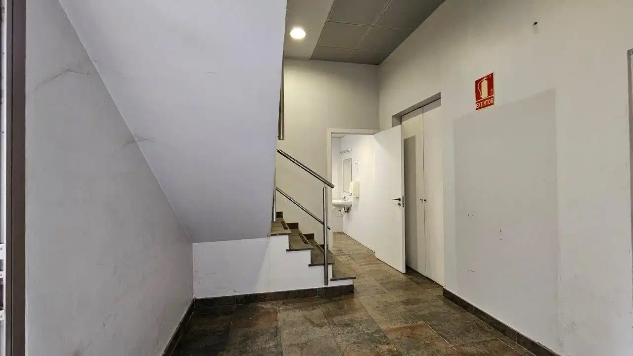 Gebäude zum Verkauf in Figueres