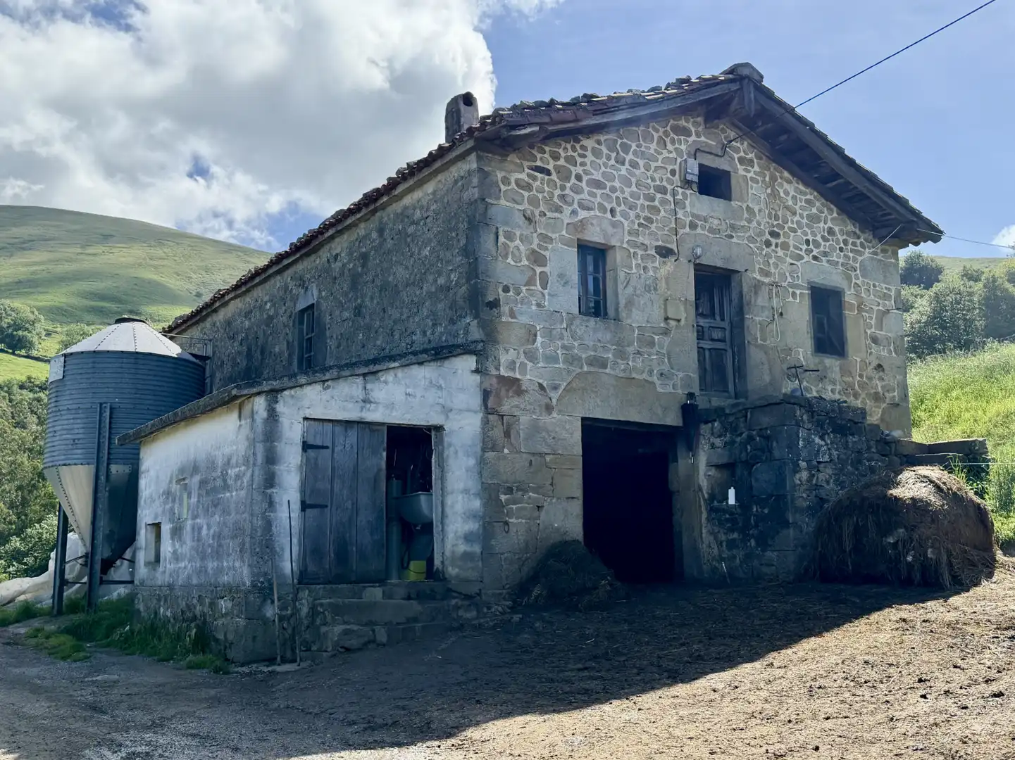 Vista exterior de Casa o chalet en venta en Villacarriedo
