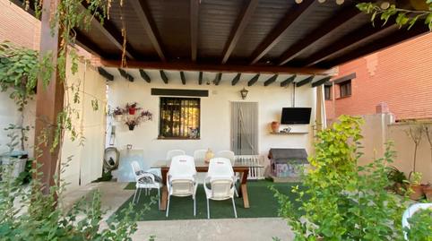 Foto 2 de Casa o xalet en venda a Avenida Luis Javier Rodriguez Salas, Jun, Granada