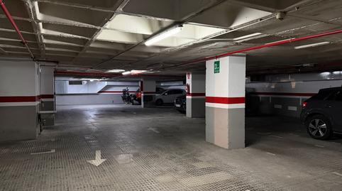 Foto 2 de Garatge de lloguer a Carrer de Floridablanca, Sant Antoni, Barcelona