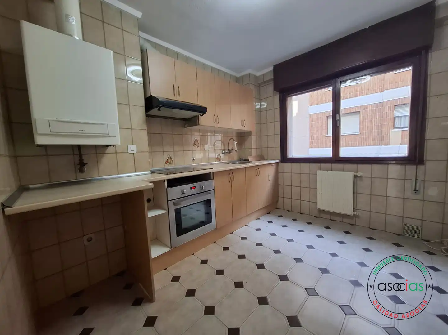 Cocina de Piso en venta en Gijón  con Calefacción