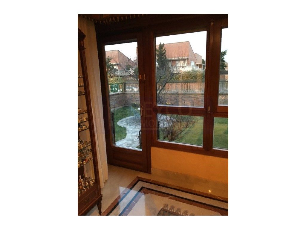 Jardí de Casa o xalet en venda en  Logroño amb Jardí privat i Piscina