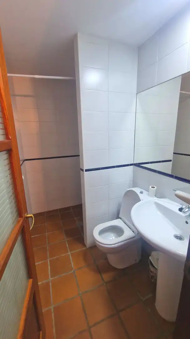Baño de Casa o chalet en venta en Meruelo con Calefacción, Terraza y Trastero