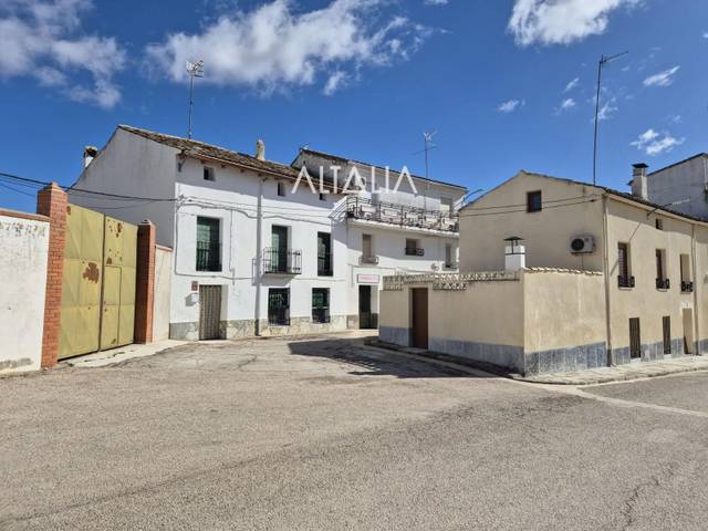 Casa adosada en Venta en Campos del Paraíso