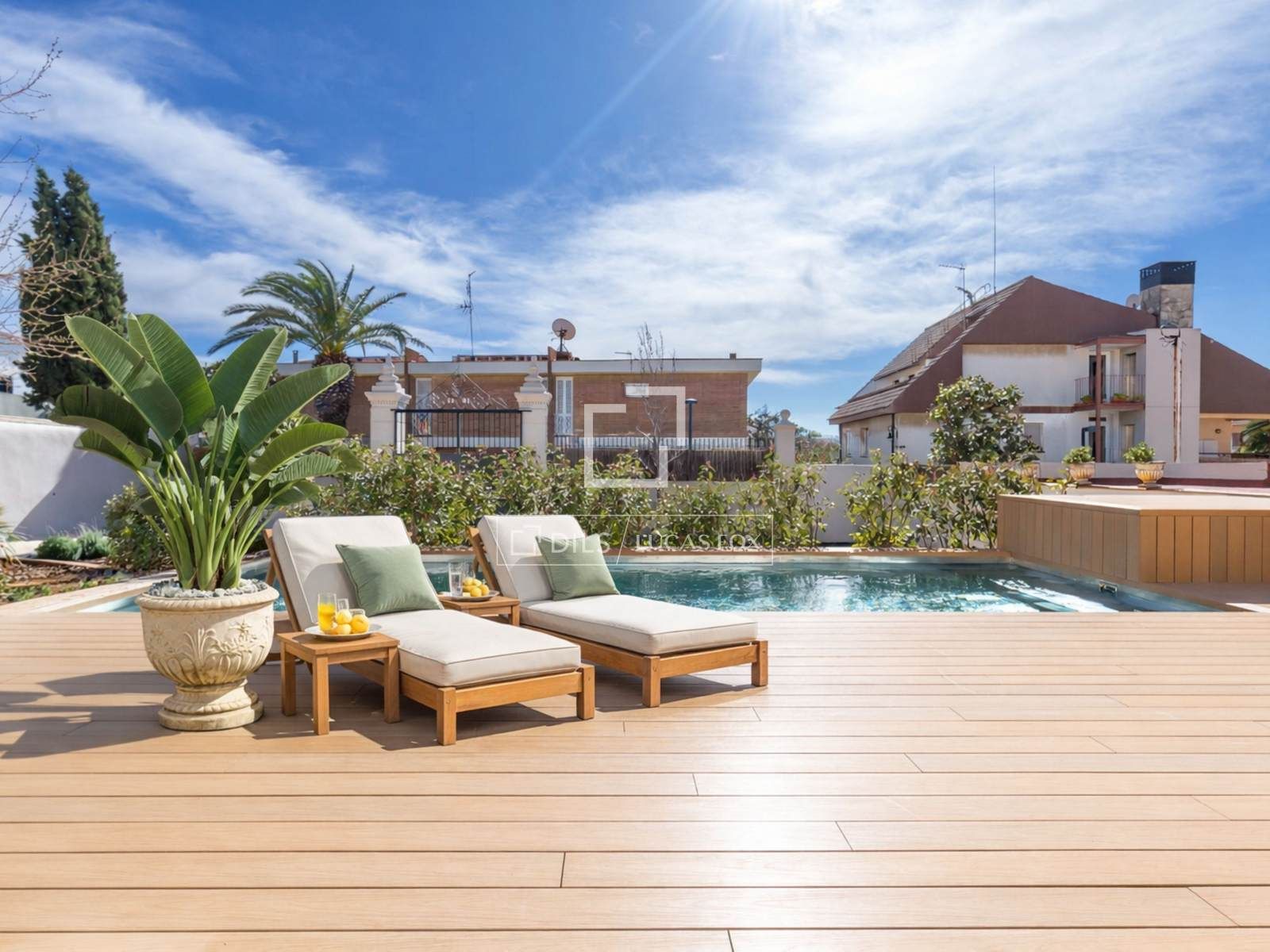 Exterior view of Houses for sale in Sant Just Desvern  with Air Conditioner, Private garden and Terrace